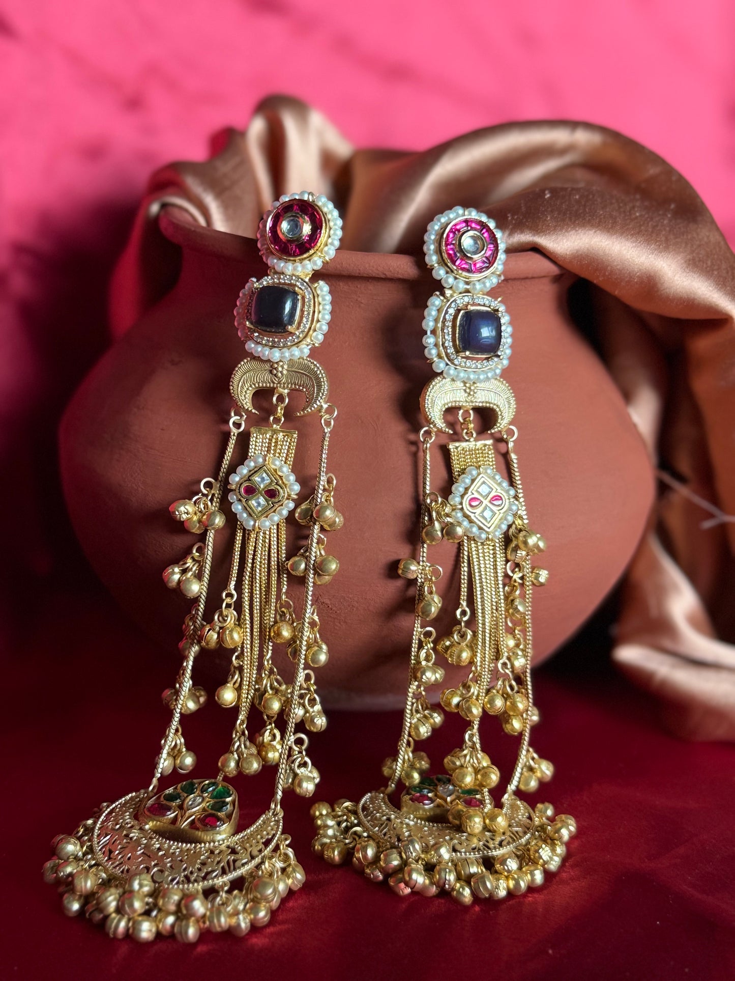 Ratna Kalash Earrings