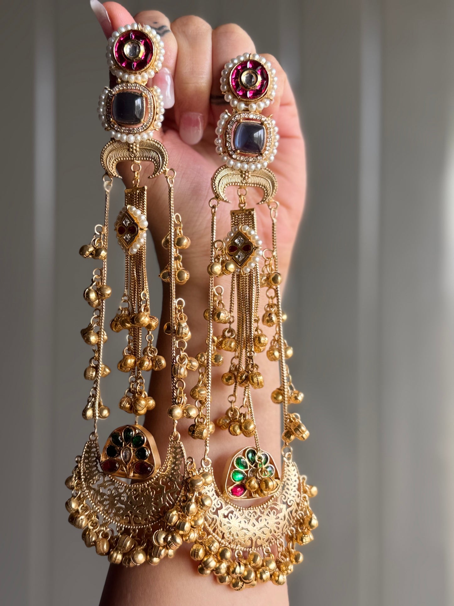 Ratna Kalash Earrings