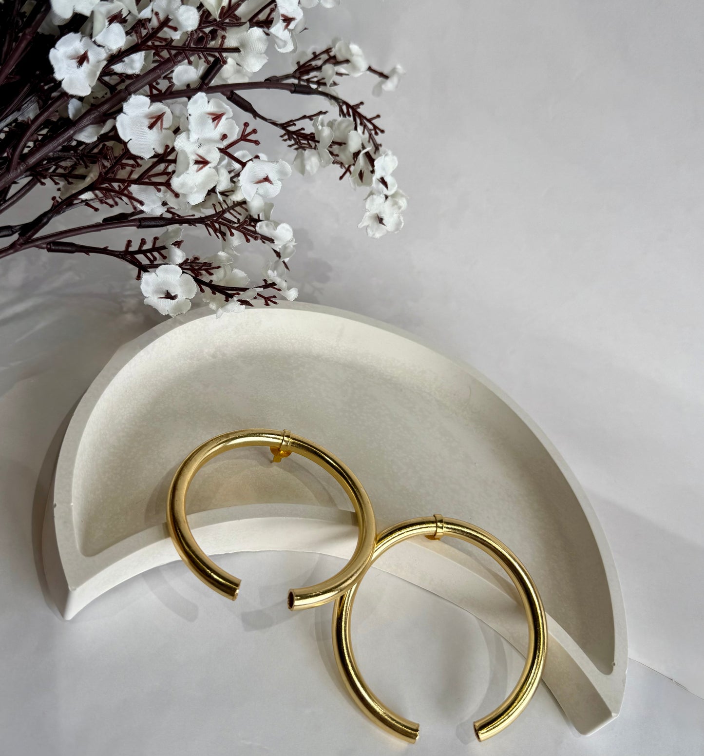 Golden Aura Hoop Earrings