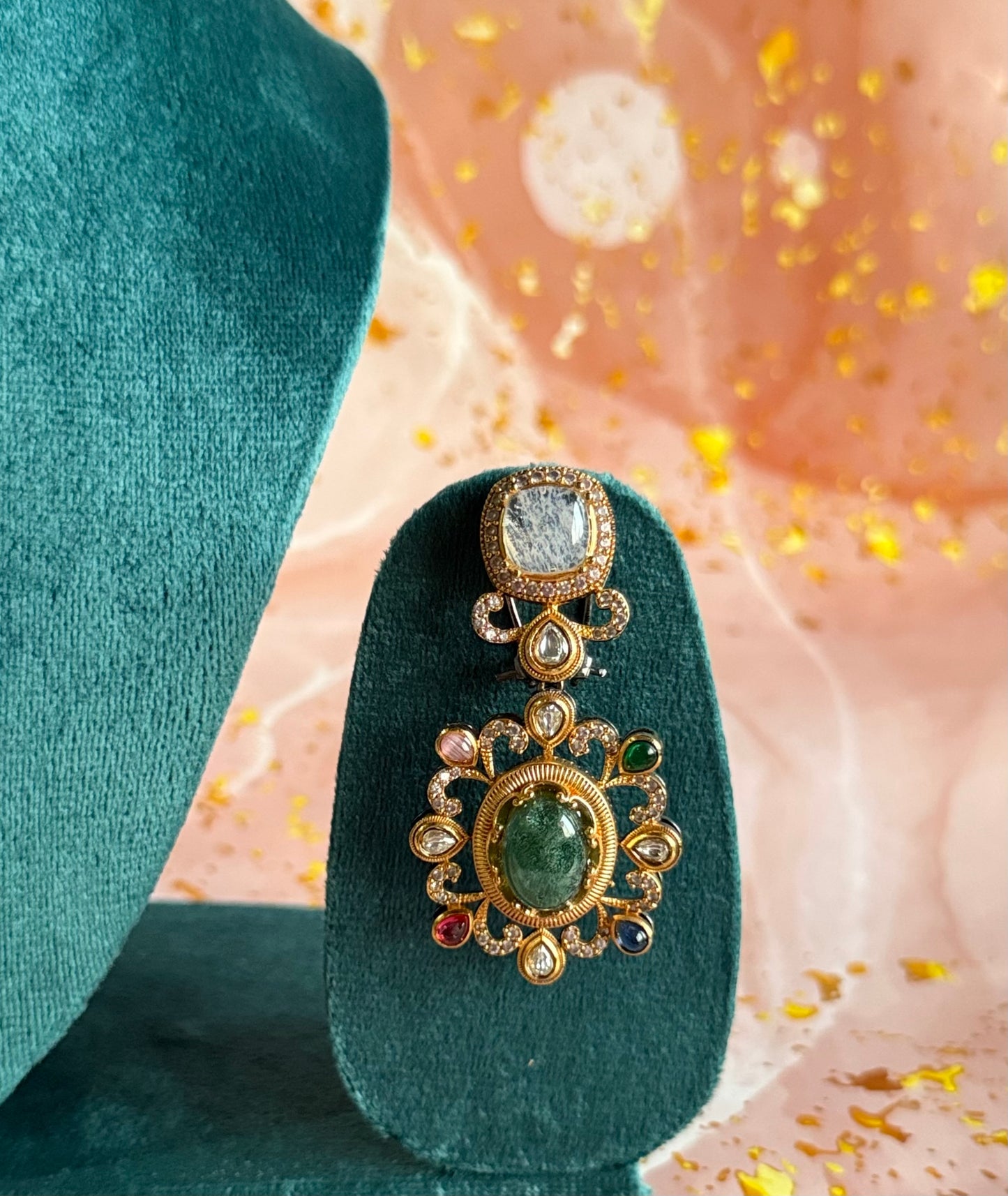 Emerald Majesty Necklace Set