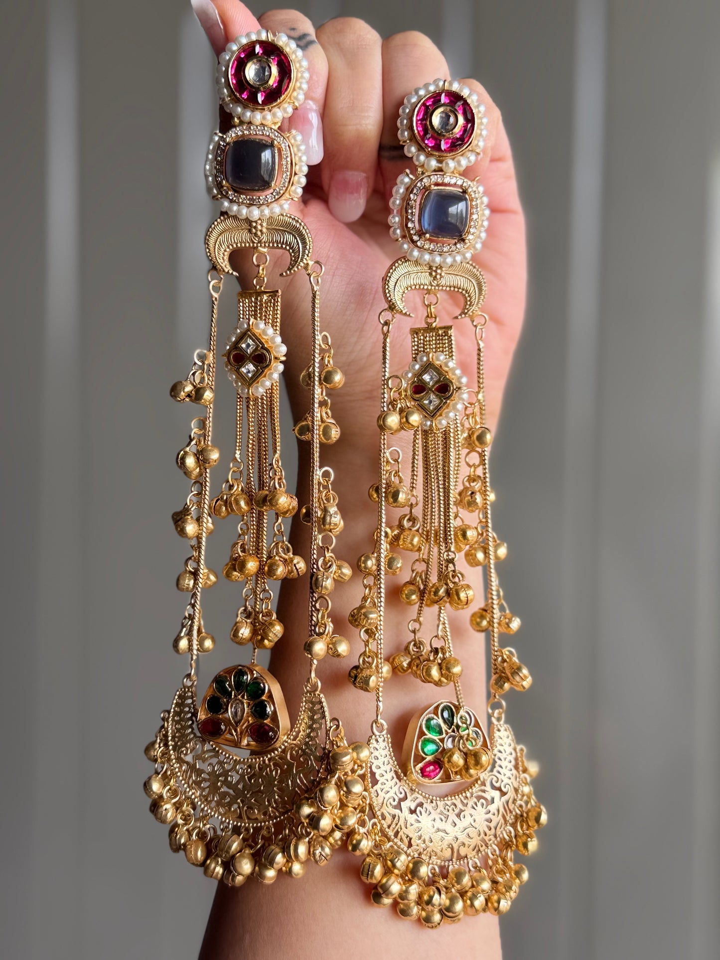 Ratna Kalash Earrings