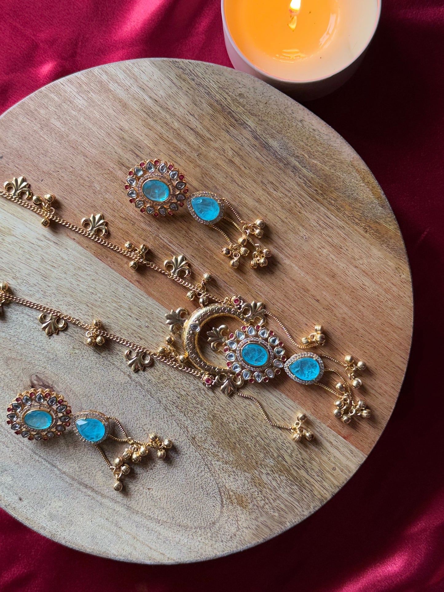 Aarunya Necklace Set